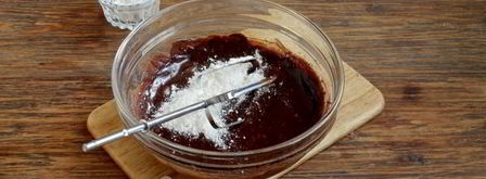 шоколадный фондан с мороженым. Шаг 7