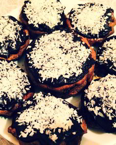 Шоколадный кекс с шоколадным соусом