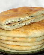 Хачапури из слоеного теста