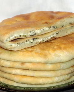 Хачапури из слоеного теста