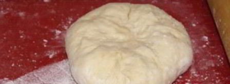 хачапури из слоеного теста. Шаг 7