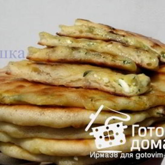 Рецепт хачапури с сырома и вареныма яйцома