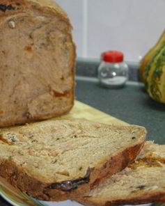 Хлеб с сухофруктами