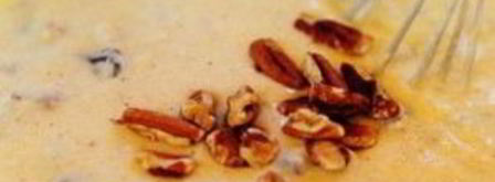 кукурузный мини-хлеб с клюквой и орехами. Шаг 4