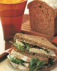 Темный пшеничный хлеб