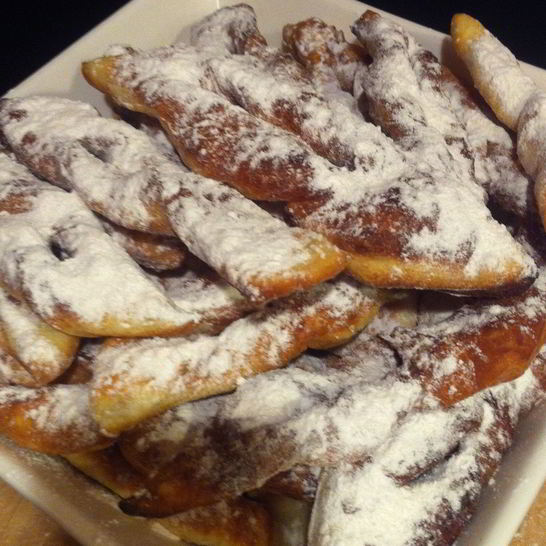 Рецепт хвороста хрустящего на водке