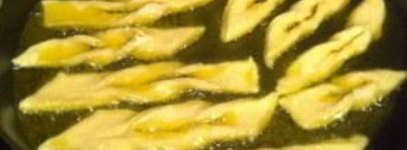 хворост хрустящий на водке. Шаг 4