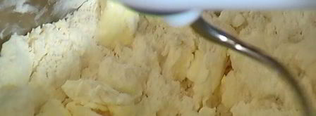 хворост по-венециански. Шаг 2