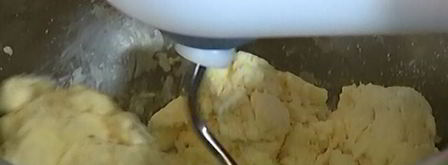 хворост по-венециански. Шаг 3