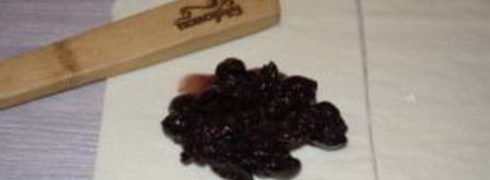 конвертики из слоеного теста. Шаг 5