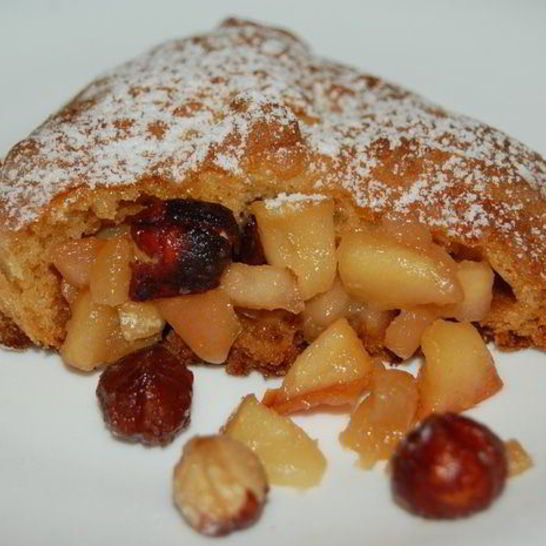 Рецепт конвертиков иза творожного тест с яблоками и фундукома