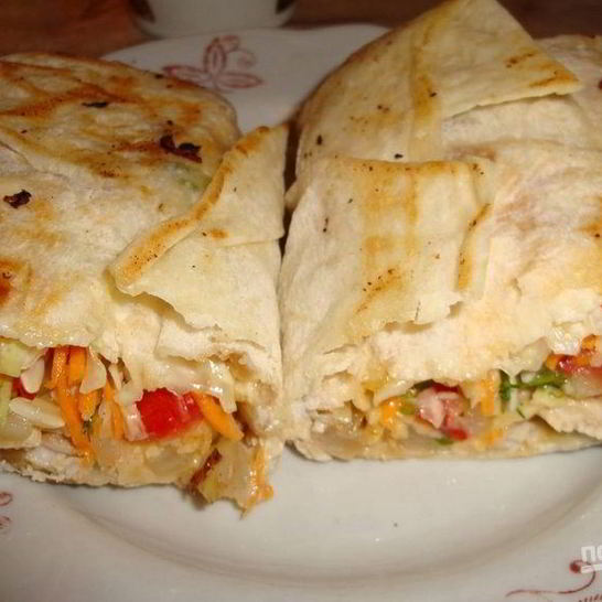 Рецепт лаваша с курицей и овощами
