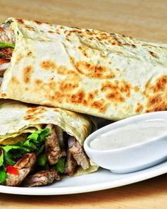 Лаваш с овощами