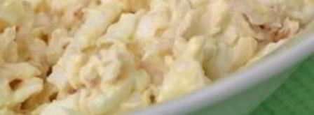 лаваш с плавленым сыром и яйцом. Шаг 3