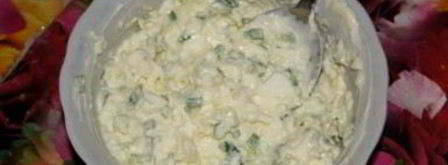 рулетики из лаваша с чесноком. Шаг 3