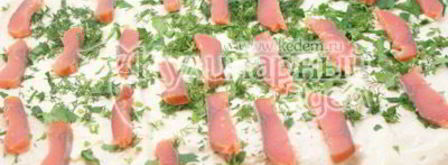 рулетики из лаваша с красной рыбой. Шаг 3