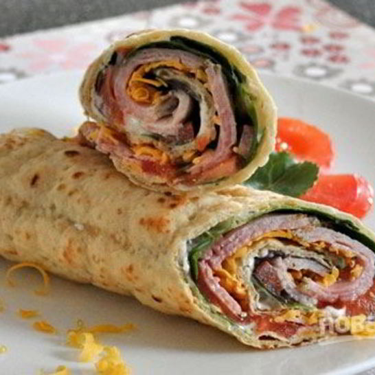 Рецепт рулетиков из лаваша с ветчиной