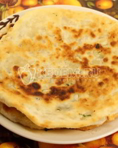 Чесночные лепешки