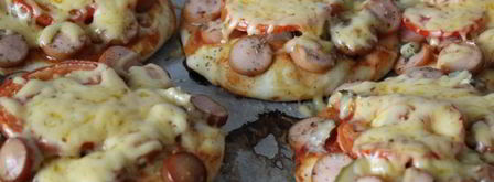 дрожжевые лепешки с сосисками. Шаг 5