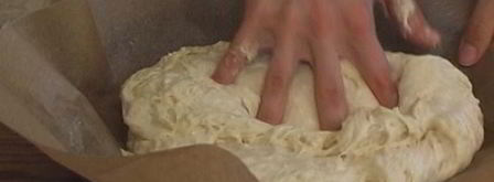 фокачча с черешней. Шаг 5