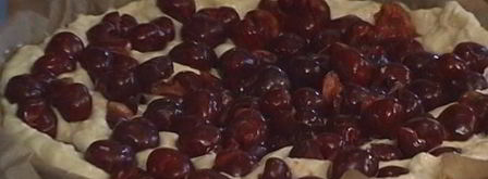 фокачча с черешней. Шаг 6