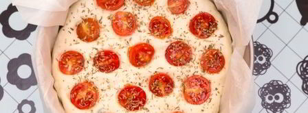 фокачча с черри и прованскими травами. Шаг 7