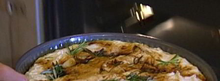 фокачча с чесноком и розмарином. Шаг 10