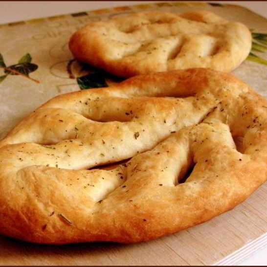 Рецепт фугасса — французских лепешек