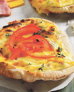 Горячие лепешки два сыра