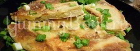 хрустящие лепешки с сыром и зеленым луком. Шаг 18