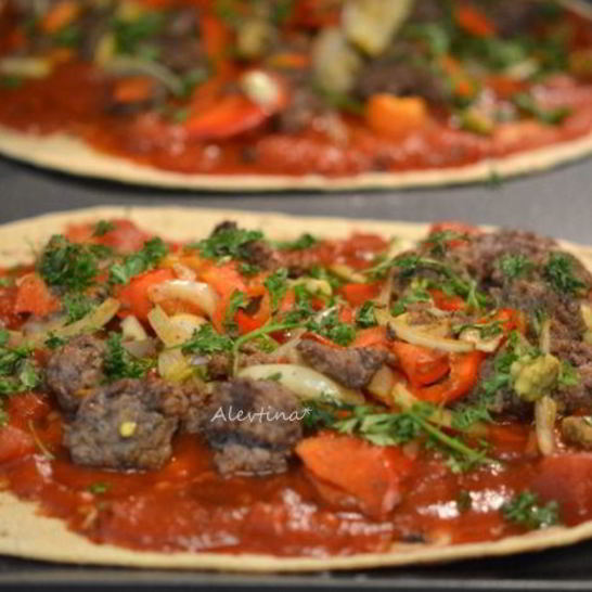 Рецепт обеда на лепешке