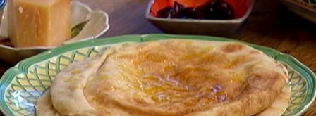 пита с моцареллой, руколой и помидорами. Шаг 6