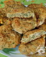 Сырные лепешки с курицей