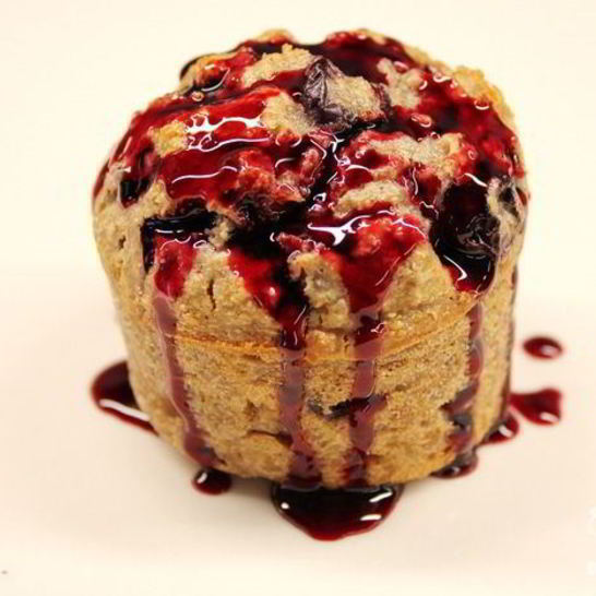 Рецепт маффинов на гречневых хлопьях с вишней