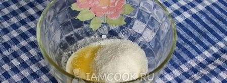 маффины с черной смородиной. Шаг 3