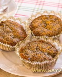 Маффины с финиками и маком