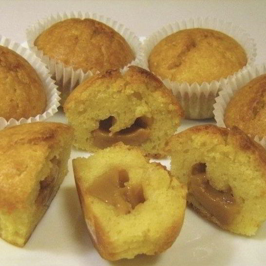 Рецепт маффинов с вареной сгущенкой
