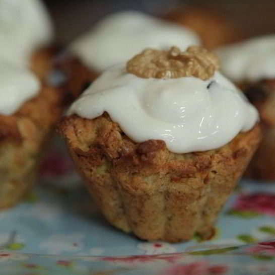 Рецепт морковных маффинов с грецкими орехами