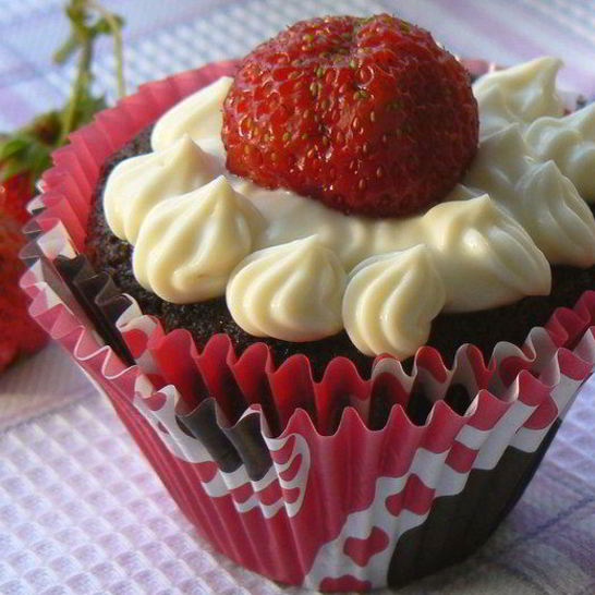 Рецепт шоколадна-клубничных маффины