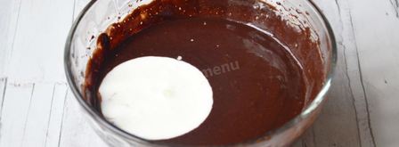 шоколадные маффины с творогом. Шаг 8