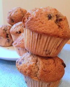 Шоколадные маффины с ягодами