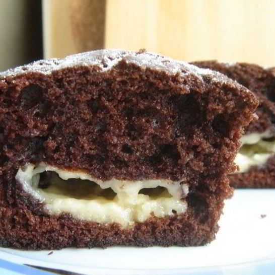 Рецепт шоколадных маффинов с заварным кремом