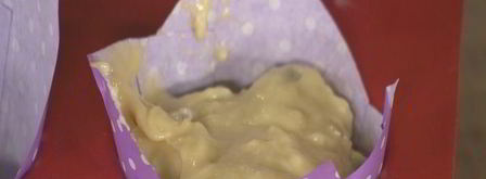 сливочные маффины с клюквой и вишней. Шаг 8