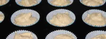 сливочные маффины с лавандой и марципаном. Шаг 3