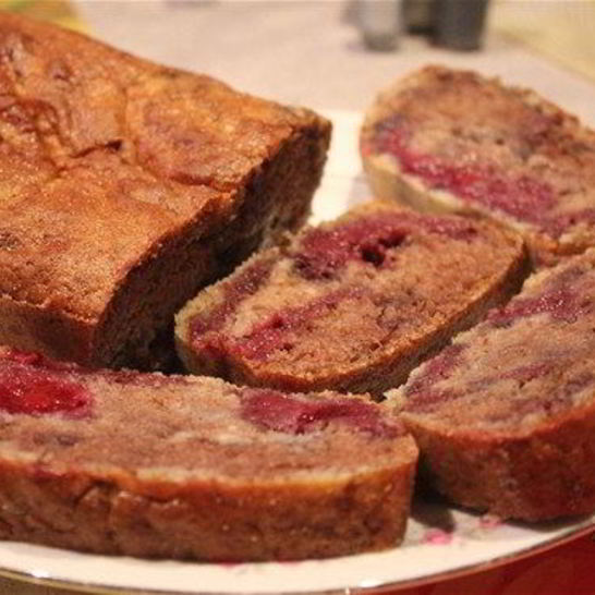 Рецепт манника на кефире с ежевично-банановым кремом и какао