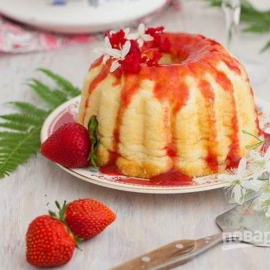 Рецепт манника с клубничным соусом