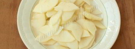 манник с яблоками на кефире. Шаг 7