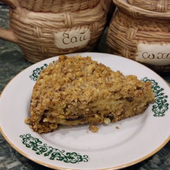 Рецепт пирога манник с творогом и черносливом