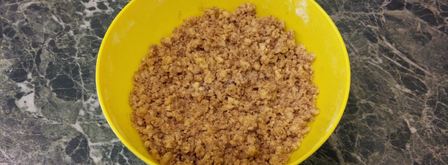 пирог манник с творогом и черносливом. Шаг 2