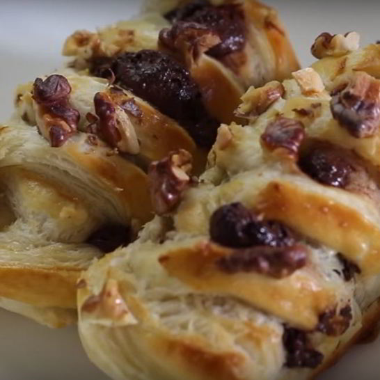 Рецепт очень простых шоколадных слоек